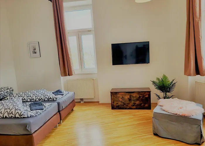 Oswald Apartment