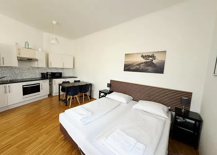 Oswald Apartment